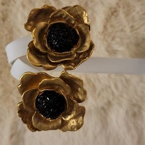 Deanna Hamro Vintage Matte Gold Flower & Black Tubular Beads Clip On Earrings